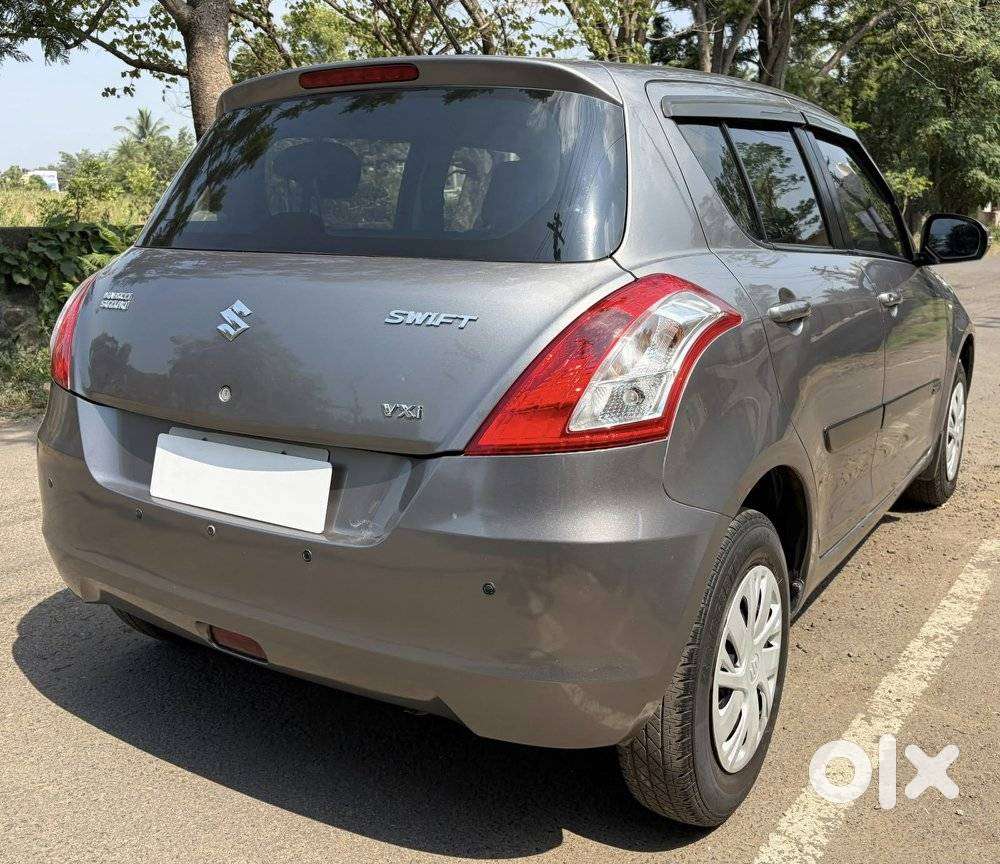 Maruti Suzuki Swift Vxi, 2015, Petrol