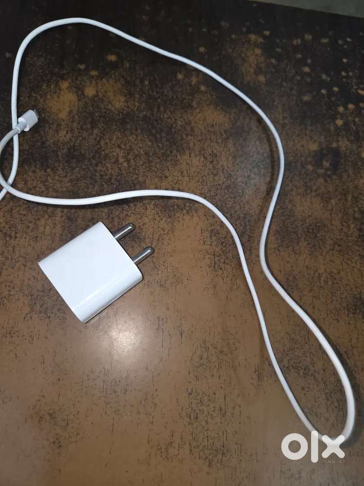 I phone charger With cabel