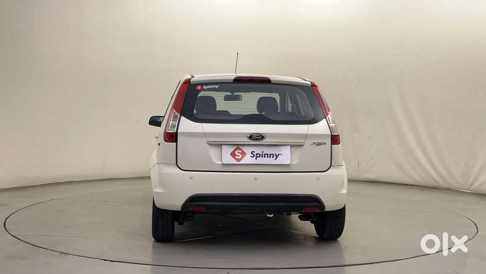 Ford Figo 2010-2012 Petrol Zxi, 2013, Petrol