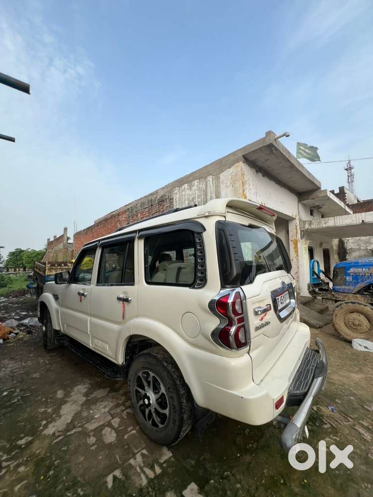 Mahindra Scorpio Diesel 2017