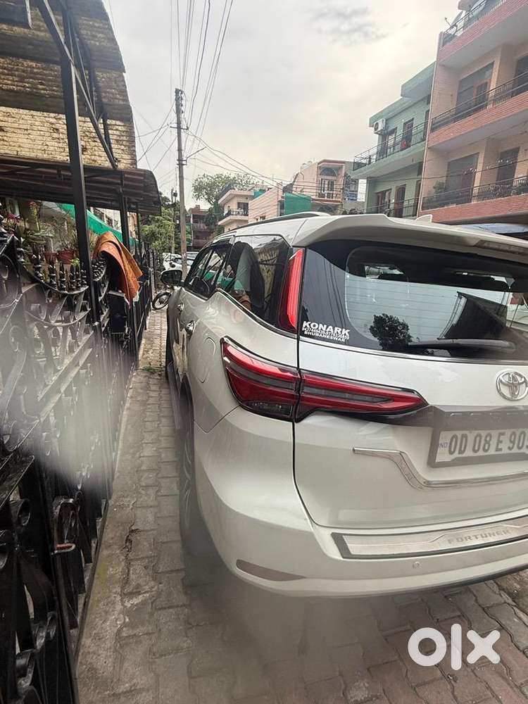 Toyota Fortuner 2016