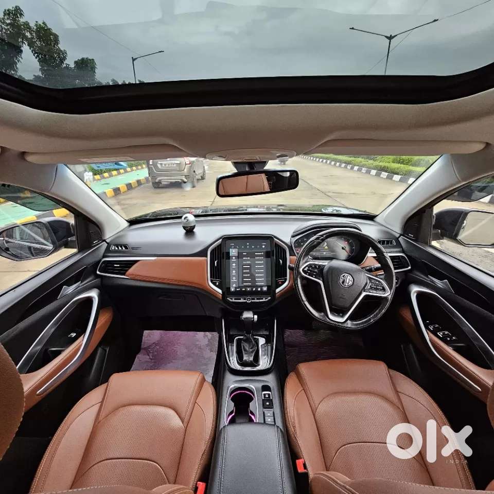 Mg Hector Plus 1.5 Sharp Turbo Cvt 6 Str, 2022, Petrol