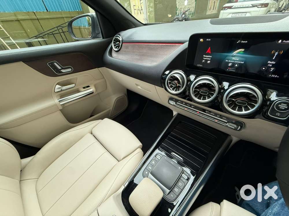Mercedes Benz Gla 220d 2022 Diesel 76000 Kms