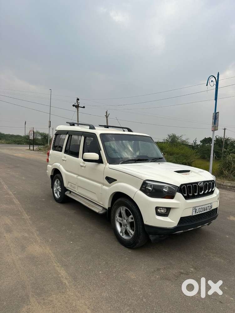 Mahindra Scorpio Diesel 2015