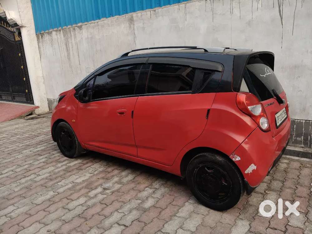 Dikkat Koi Nhi Hai Bas Badi Car Lena Hai