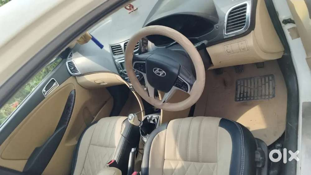 Hyundai Verna Fluidic 2011