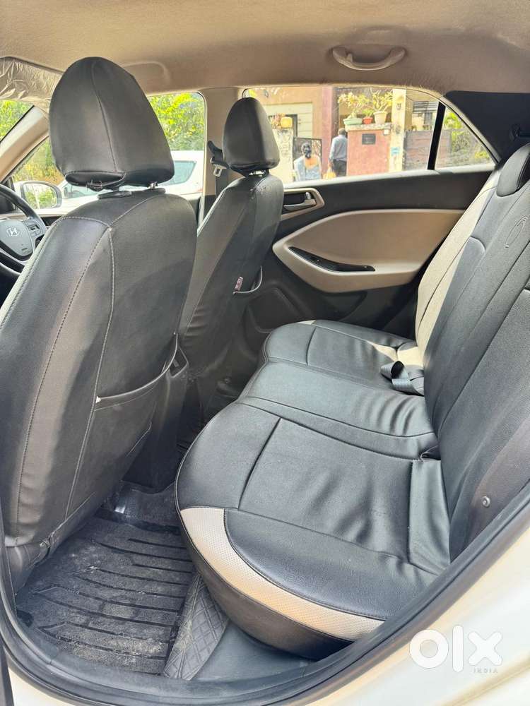 Hyundai I20 Sportz 1.2 Vtvt, 2017, Petrol