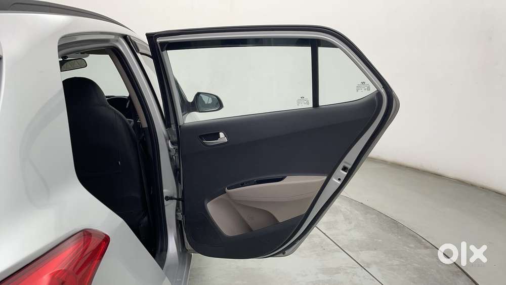 Hyundai Grand I10 1.2 Kappa Asta At Vtvt, 2016, Petrol