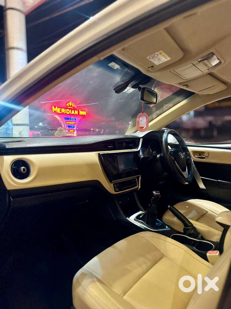 Toyota Corolla Altis 2013-2017 Gl Mt, 2017, Petrol