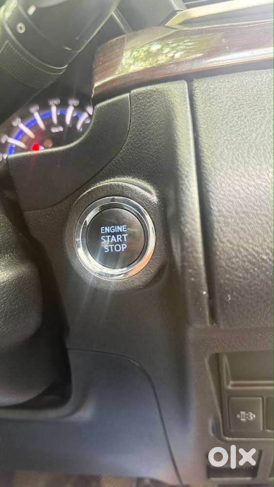 Toyota Innova Crysta 2.4 V, 2020, Diesel