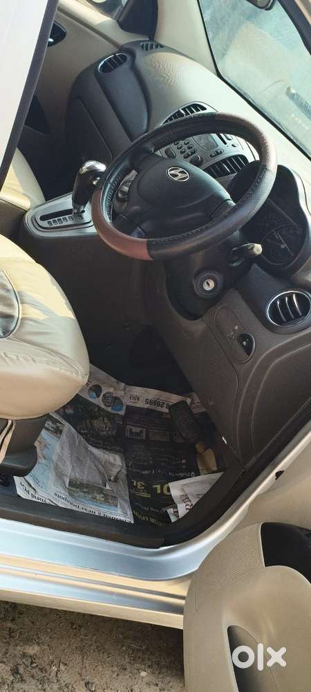 Hyundai I10 Sportz At, 2012, Petrol