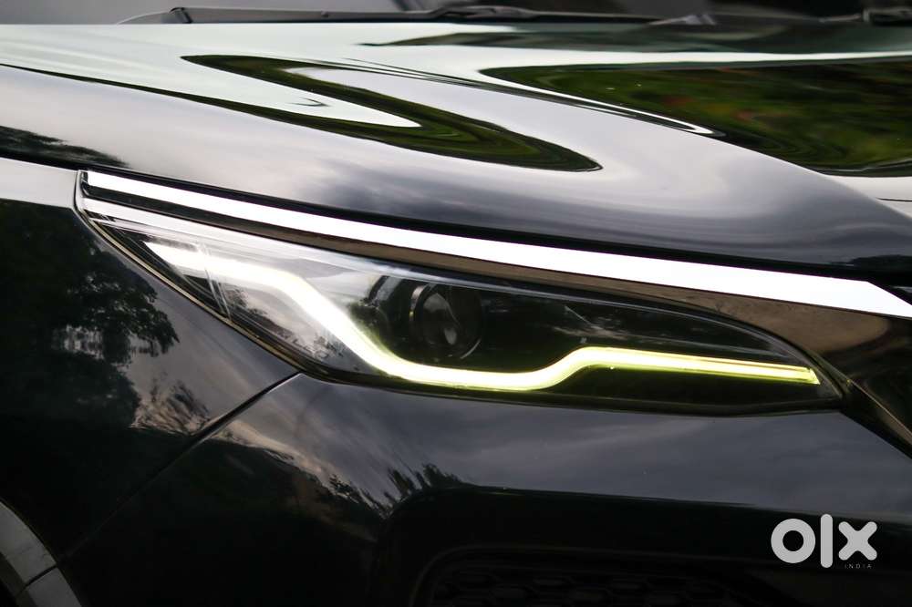 Toyota Fortuner 4x2 At 2.7 Petrol, 2022, Petrol