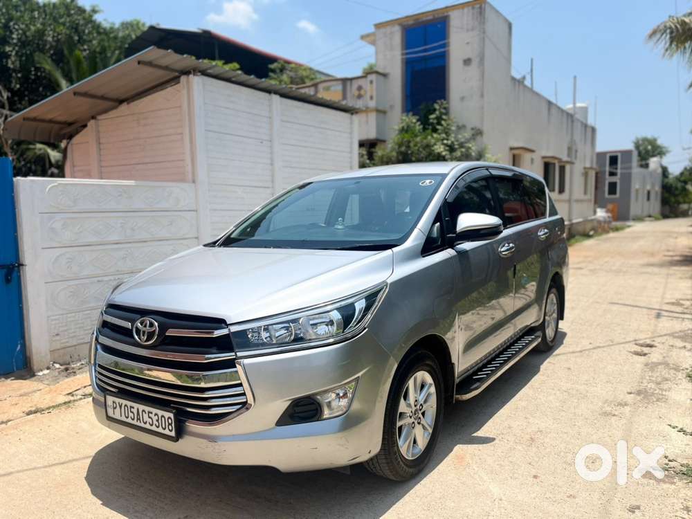 Toyota Innova Crysta G 2019