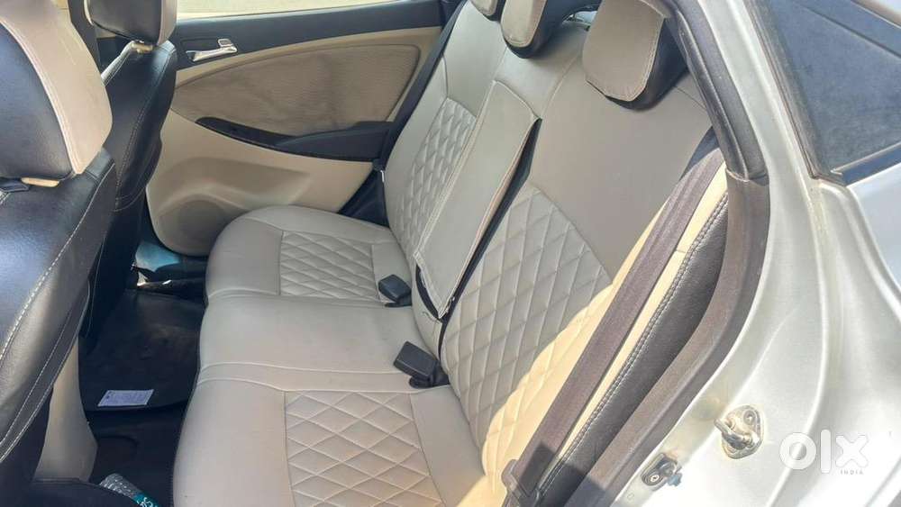Hyundai Fluidic Verna 2011