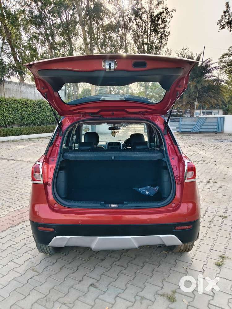Maruti Suzuki Vitara Brezza Vdi (o), 2017, Diesel