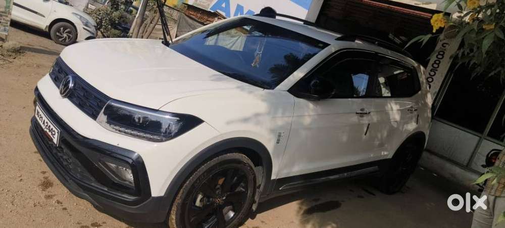 Volkswagen Taigun 2024 Petrol 12000 Km Driven