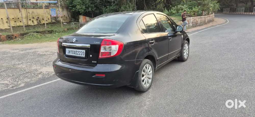 Maruti Suzuki Sx4 2013