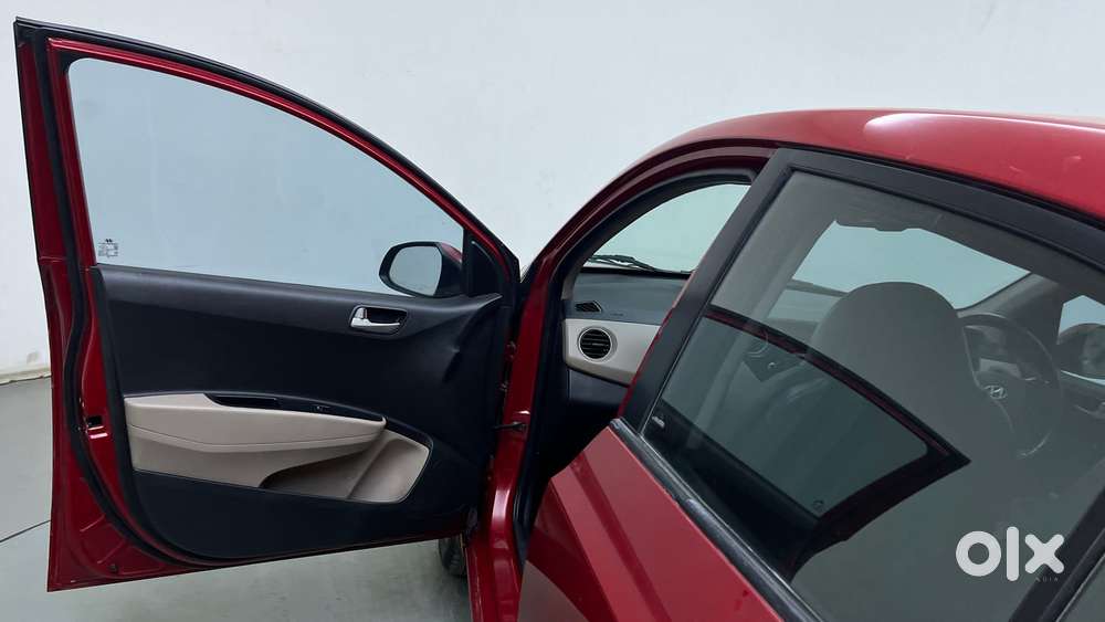 Hyundai Xcent 1.2 Vtvt Sx Option, 2015, Petrol