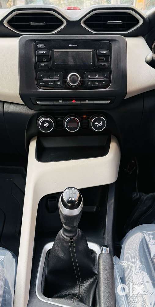 Nissan Magnite 1.0 Xl, 2024, Petrol