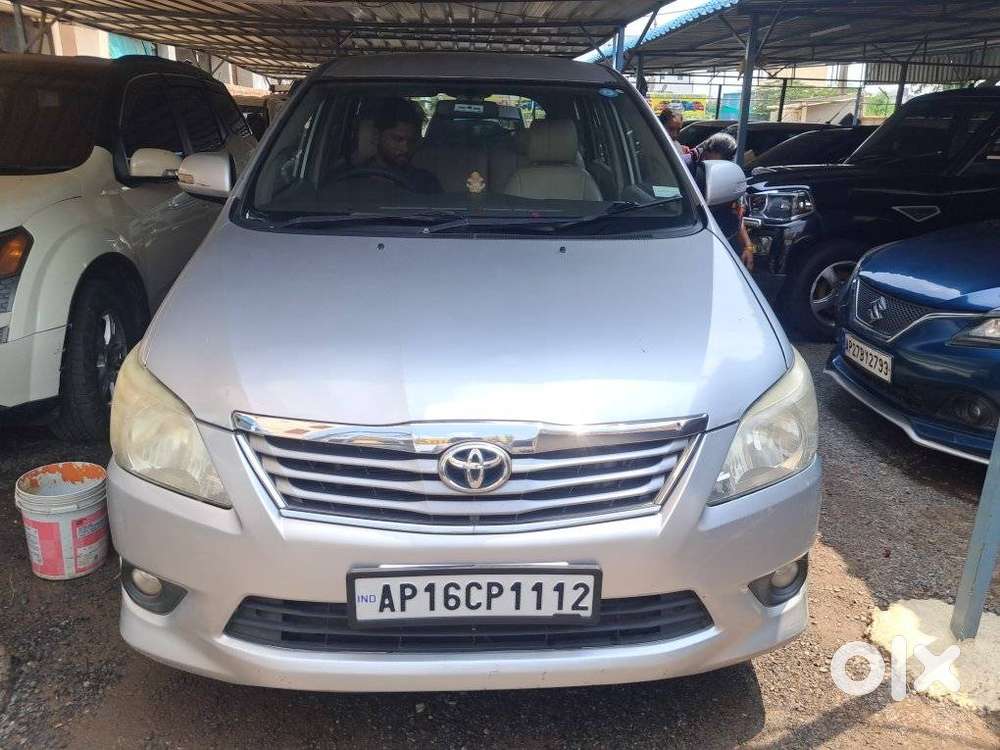 Toyota Innova 2.5 V 7 Str, 2013, Diesel
