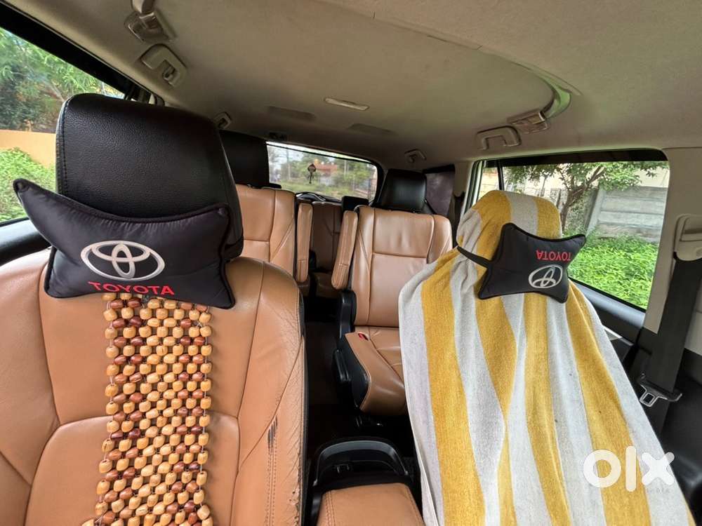Toyota Innova Crysta 2016 Diesel Manual