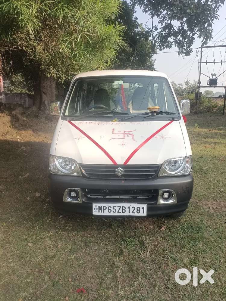 Maruti Suzuki Eeco 2024 Petrol 32000 Km Driven