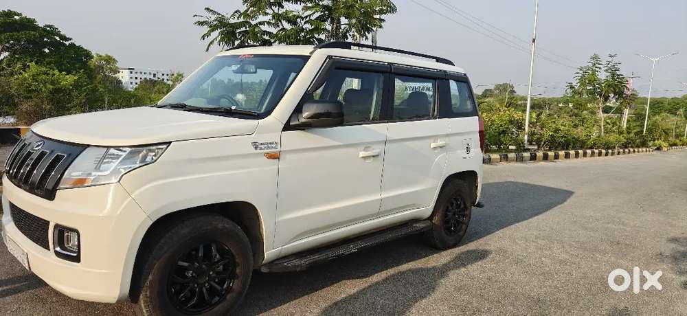 Mahindra Tuv 300 2016 Diesel Good Condition