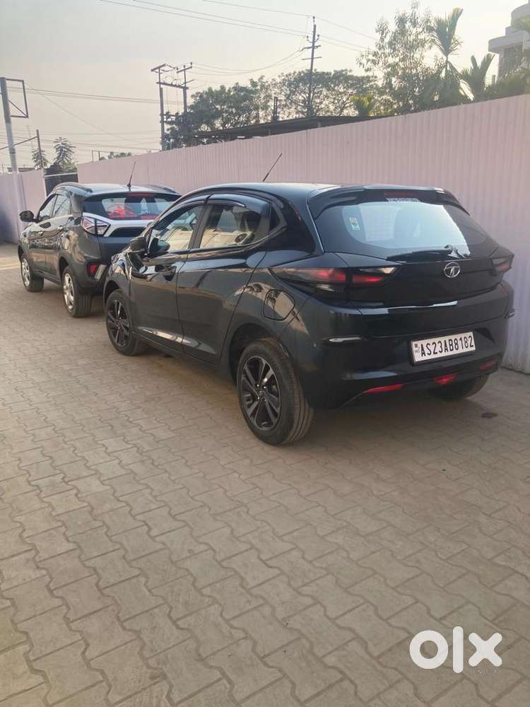 Tata Altroz Xz Plus 2021 Dark Edition