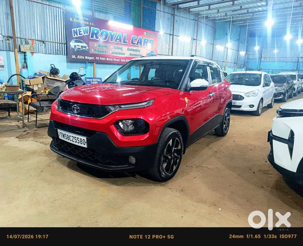 Tata Punch 1.2 Revotron Creative Dual Tone, 2023, Petrol