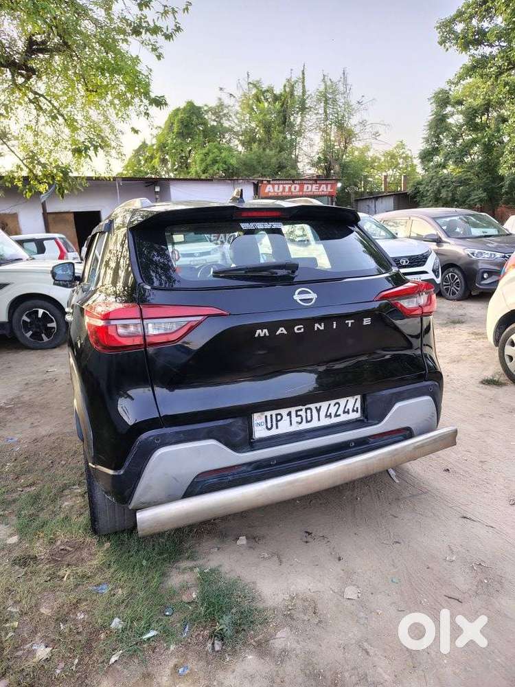 Nissan Magnite 1.0 Xv, 2022, Petrol