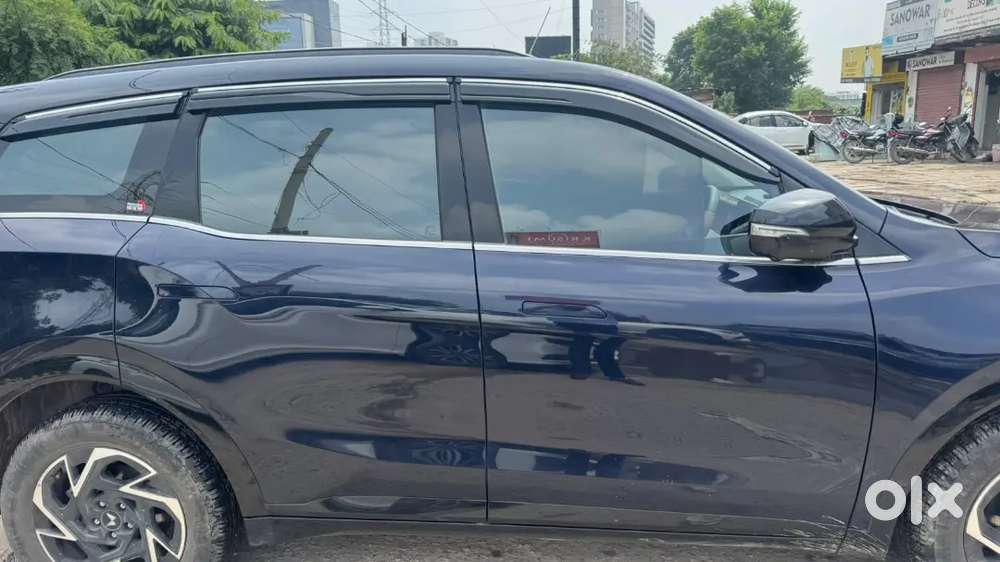 Mahindra Xuv 7xo Petrol 2026