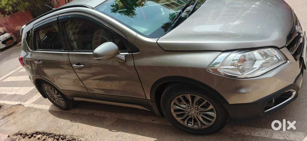 Maruti Suzuki S-cross 2017 Diesel Well Maintained
