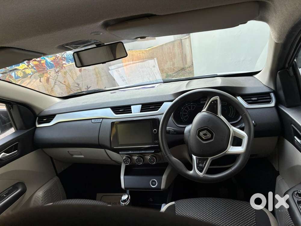 Renault Triber Petrol 2022