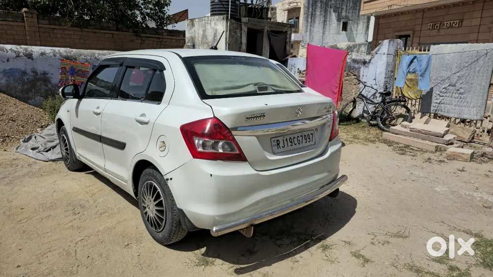 Maruti Suzuki Dzire 2015 Petrol Well Maintained