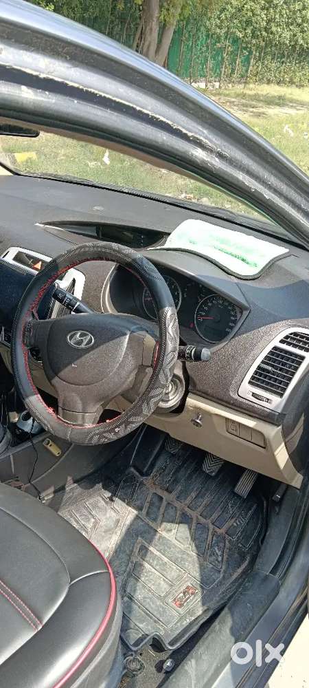 Hyundai I20 2012 Petrol 85500 Km Driven