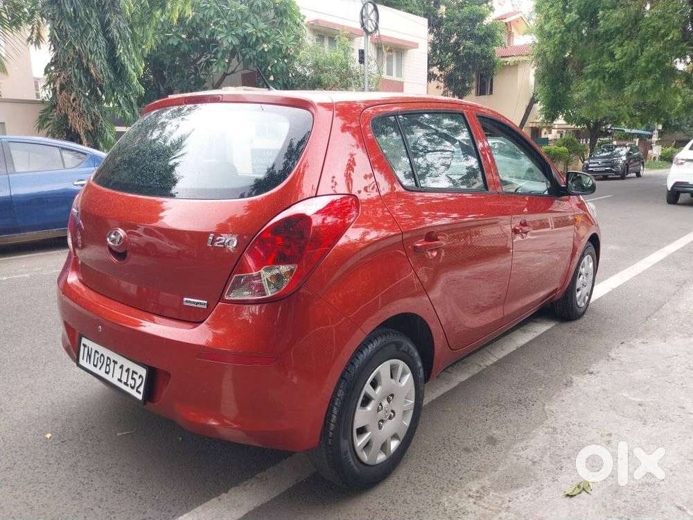 Hyundai I20 Petrol Cvt Magna Executive, 2013, Petrol