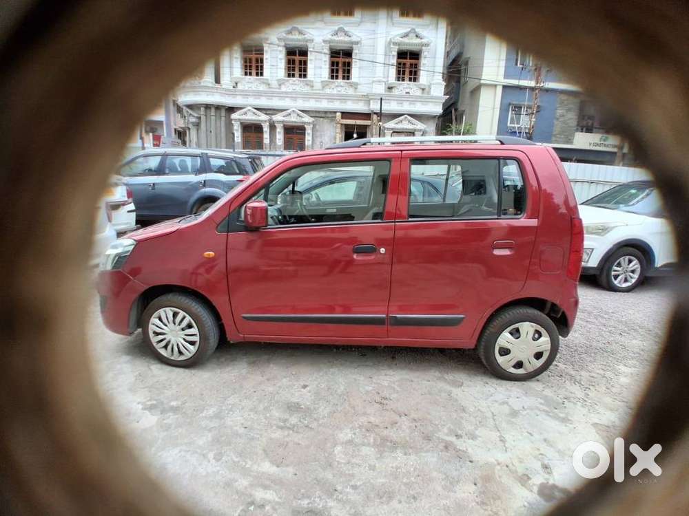 Maruti Suzuki Wagon R 1.0 Vxi Amt, 2017, Petrol