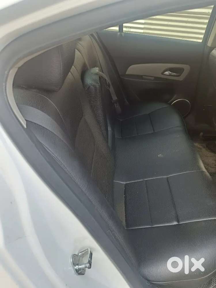 Diesel Rocket.chevrolet Cruze  Diesel Well Maintained. Doctor Used Car