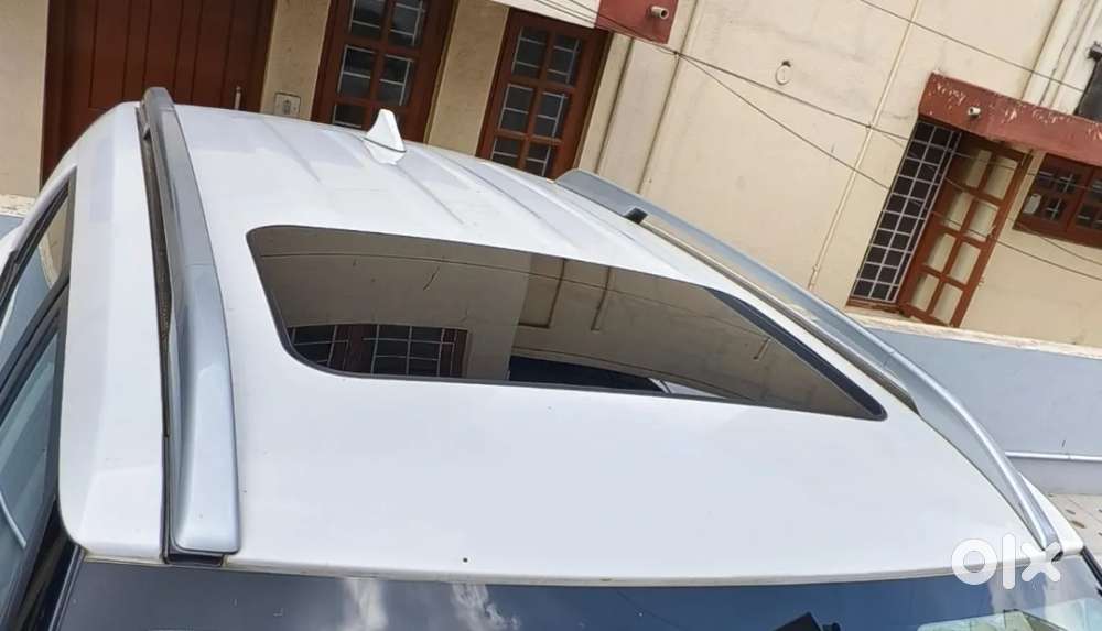 Hyundai Venue 1.0 Sx (o) Turbo Dct, 2023, Petrol