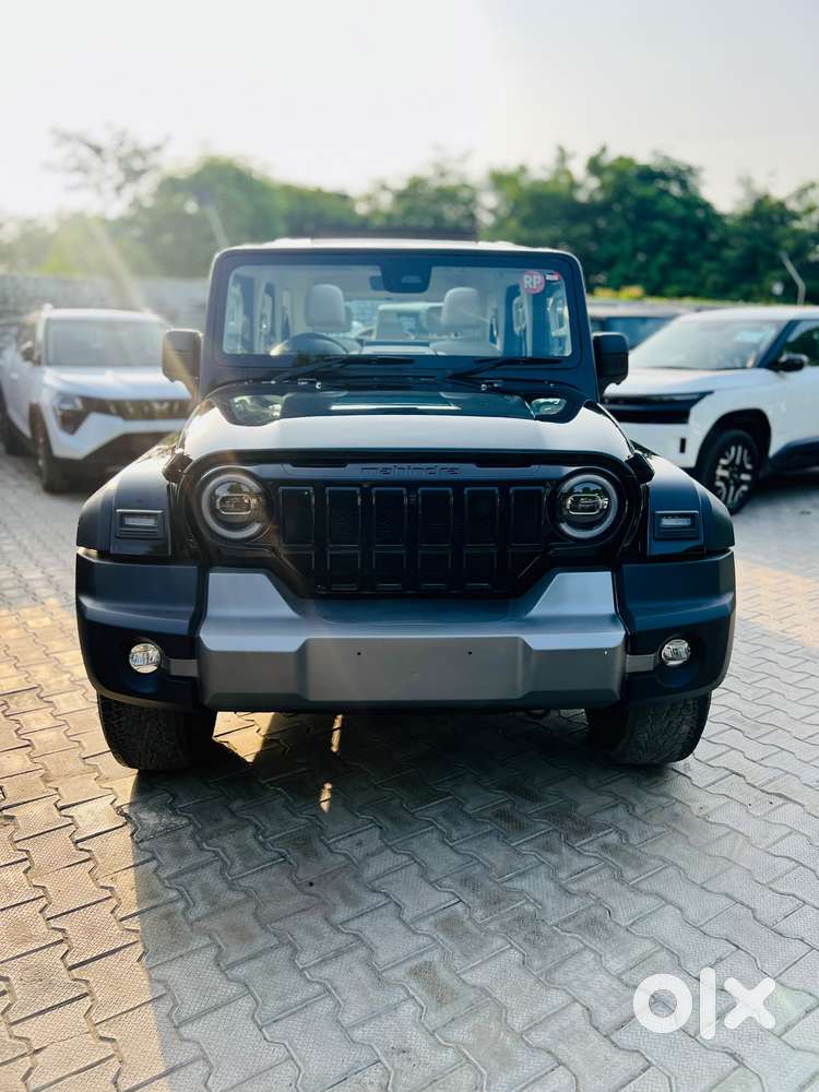 Mahindra Thar Roxx Ax7 L Petrol At 2wd, 2026, Petrol