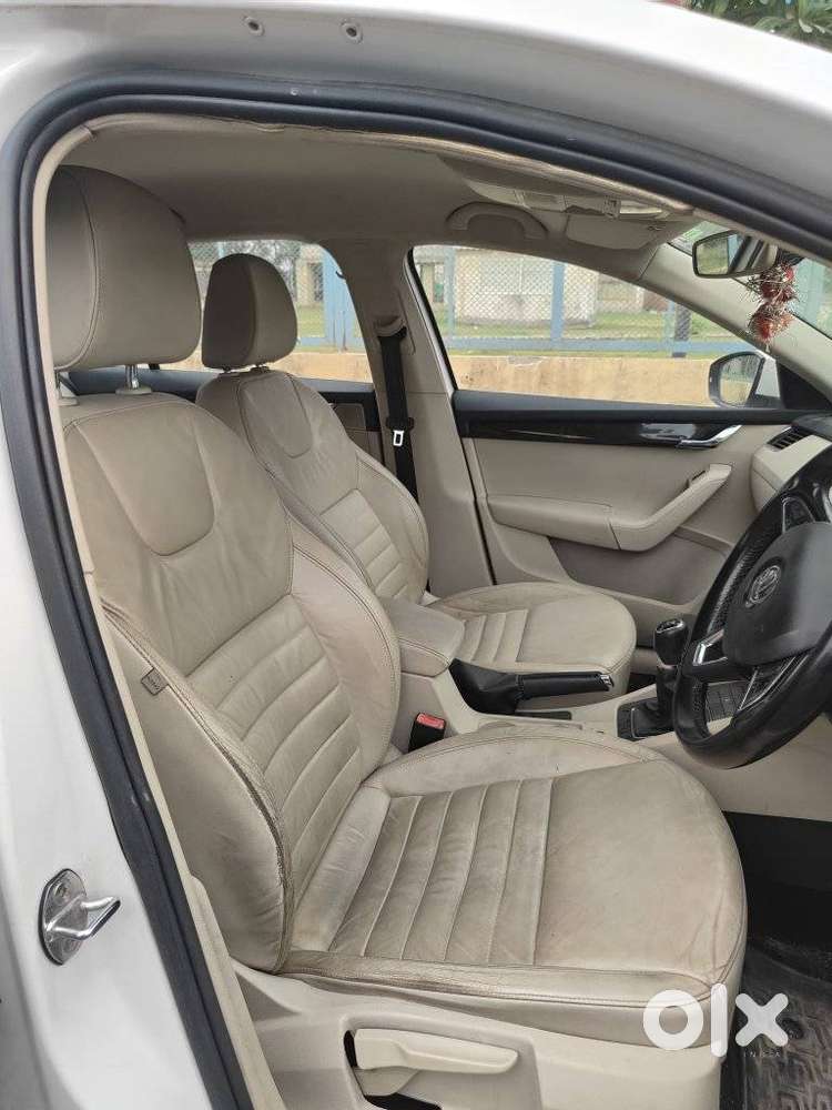 Skoda Octavia 1.4 Tsi Mt Ambition, 2017, Petrol