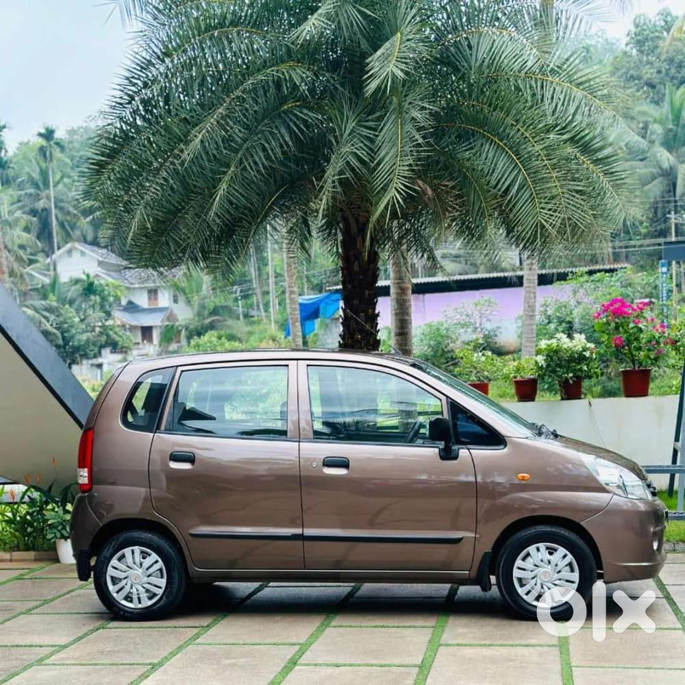 Maruti Suzuki Zen Estilo Lxi Bs Iv, 2010, Petrol