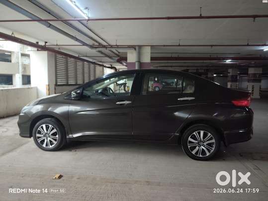 Honda City V Mt, 2022, Petrol