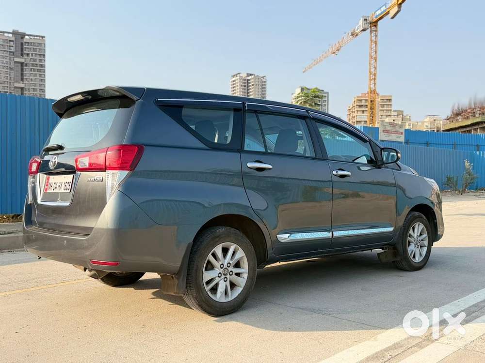 Toyota Innova Crysta 2.8 Gx At 8s, 2017, Diesel