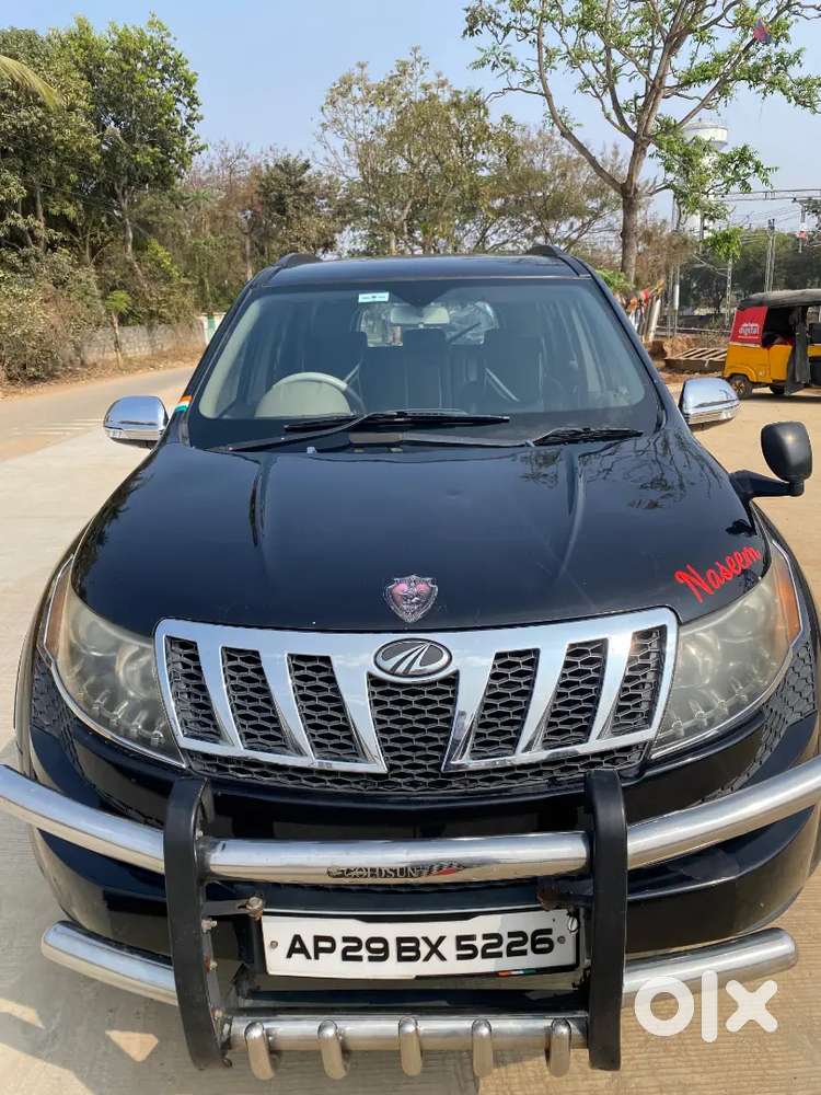 Mahindra Xuv500 2014 Diesel 132000 Km Driven