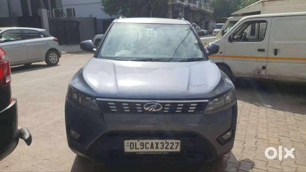 Xuv300, Single Owner, Top Model With Sunroof