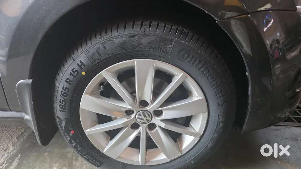 Volkswagen Polo 2014 Petrol 140000 Km Driven