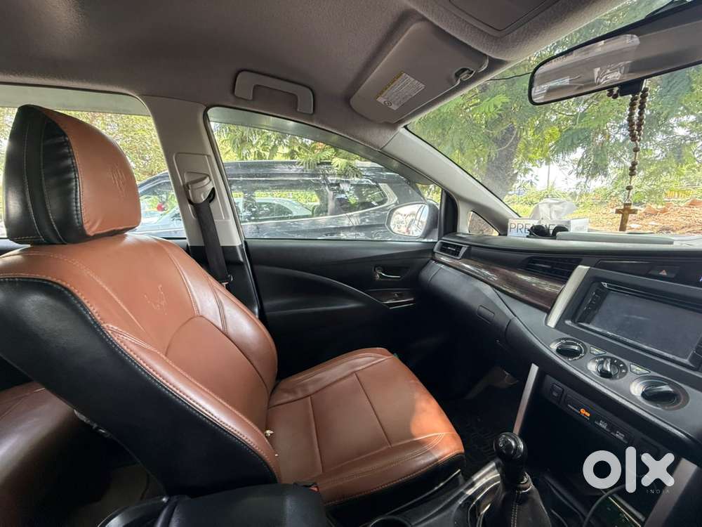 Toyota Innova Crysta G 2017