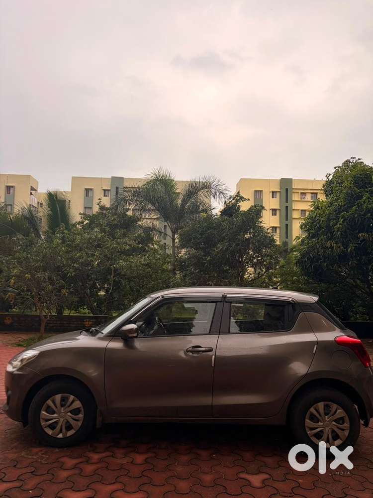 2022 Maruti Suzuki Swift Vxi