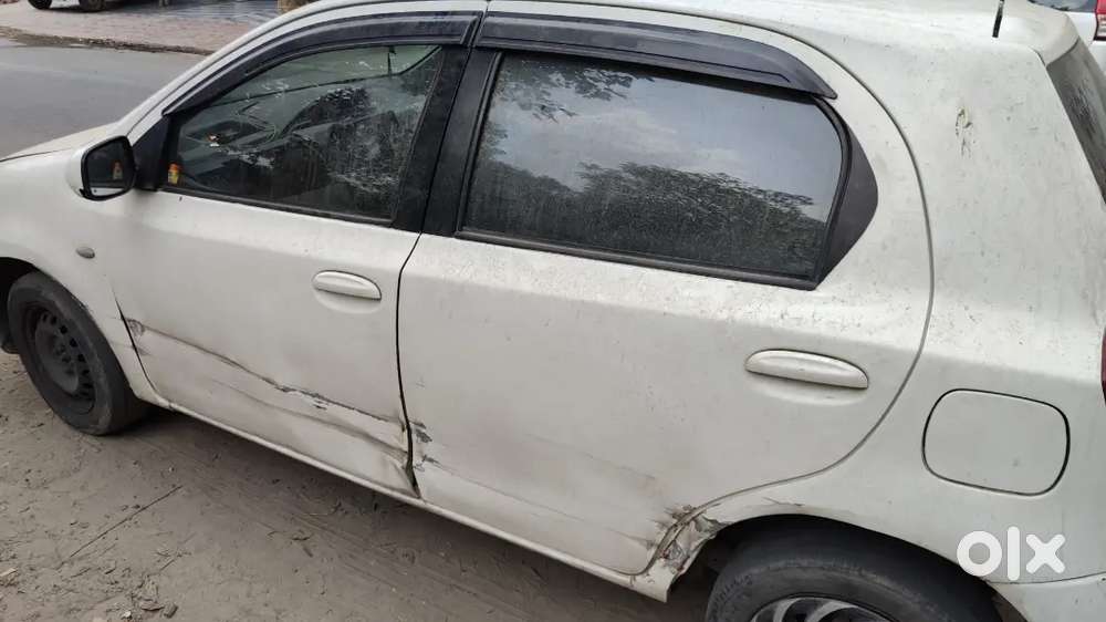 Toyota Etios Liva 2012